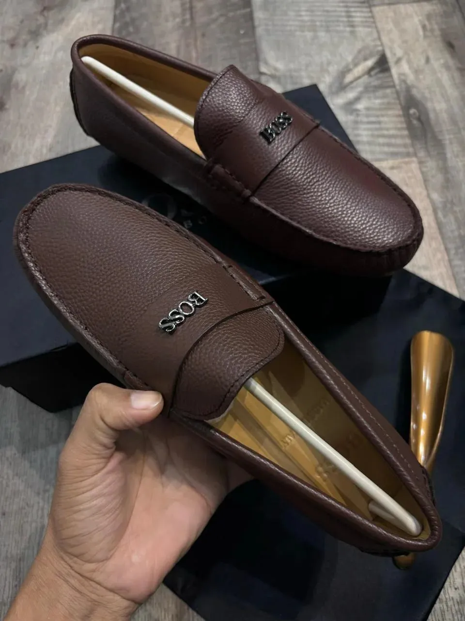 BOSS || Men's Noel Nappa-Leather Driving Moccasins With Metal Logo -  Brown