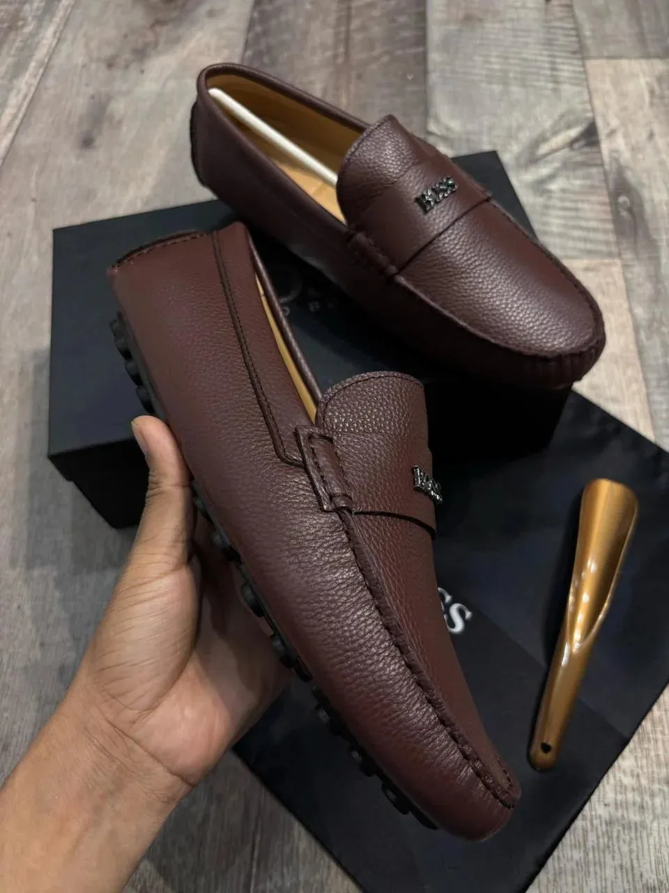 BOSS || Men's Noel Nappa-Leather Driving Moccasins With Metal Logo -  Brown