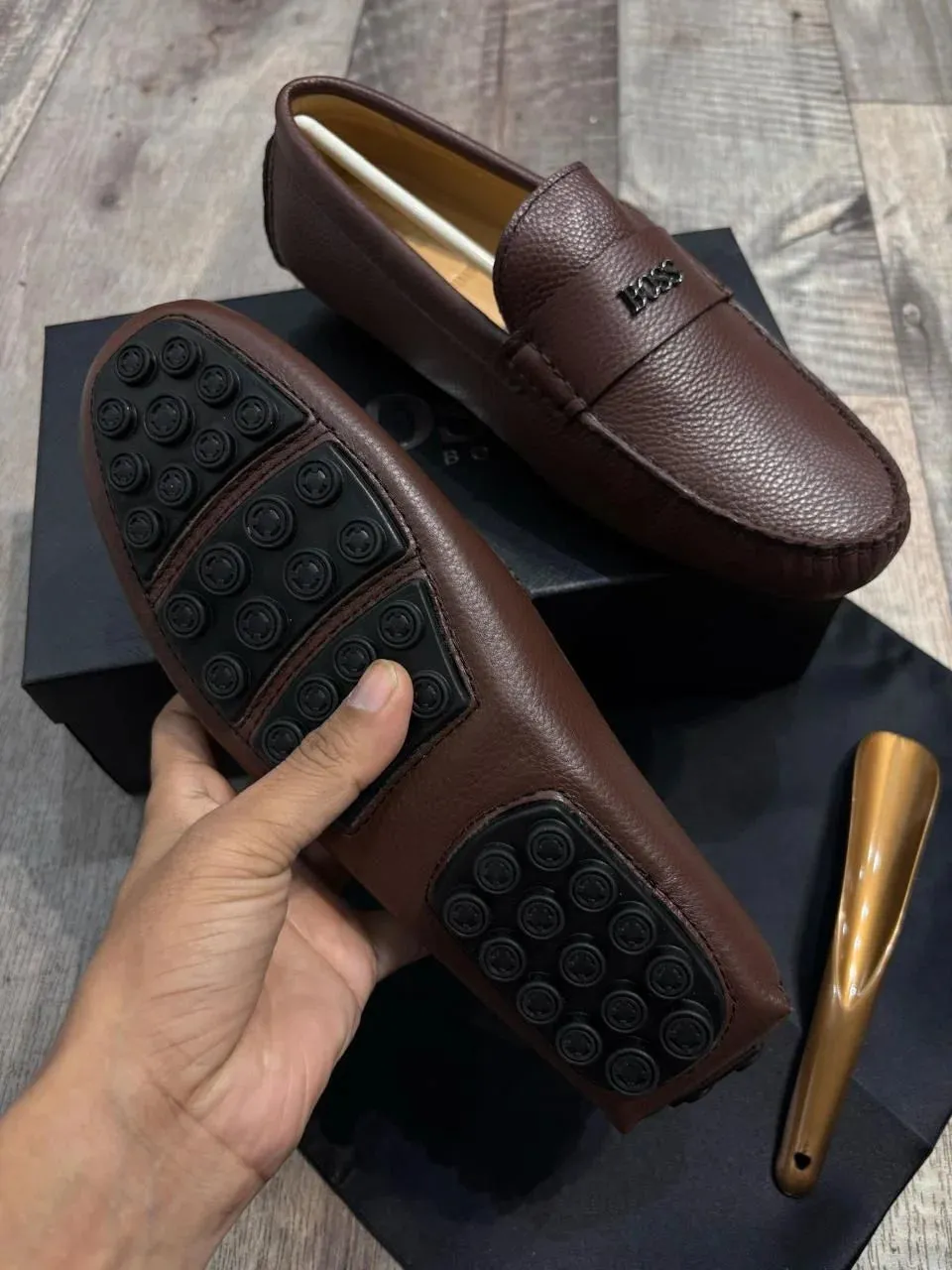 BOSS || Men's Noel Nappa-Leather Driving Moccasins With Metal Logo -  Brown