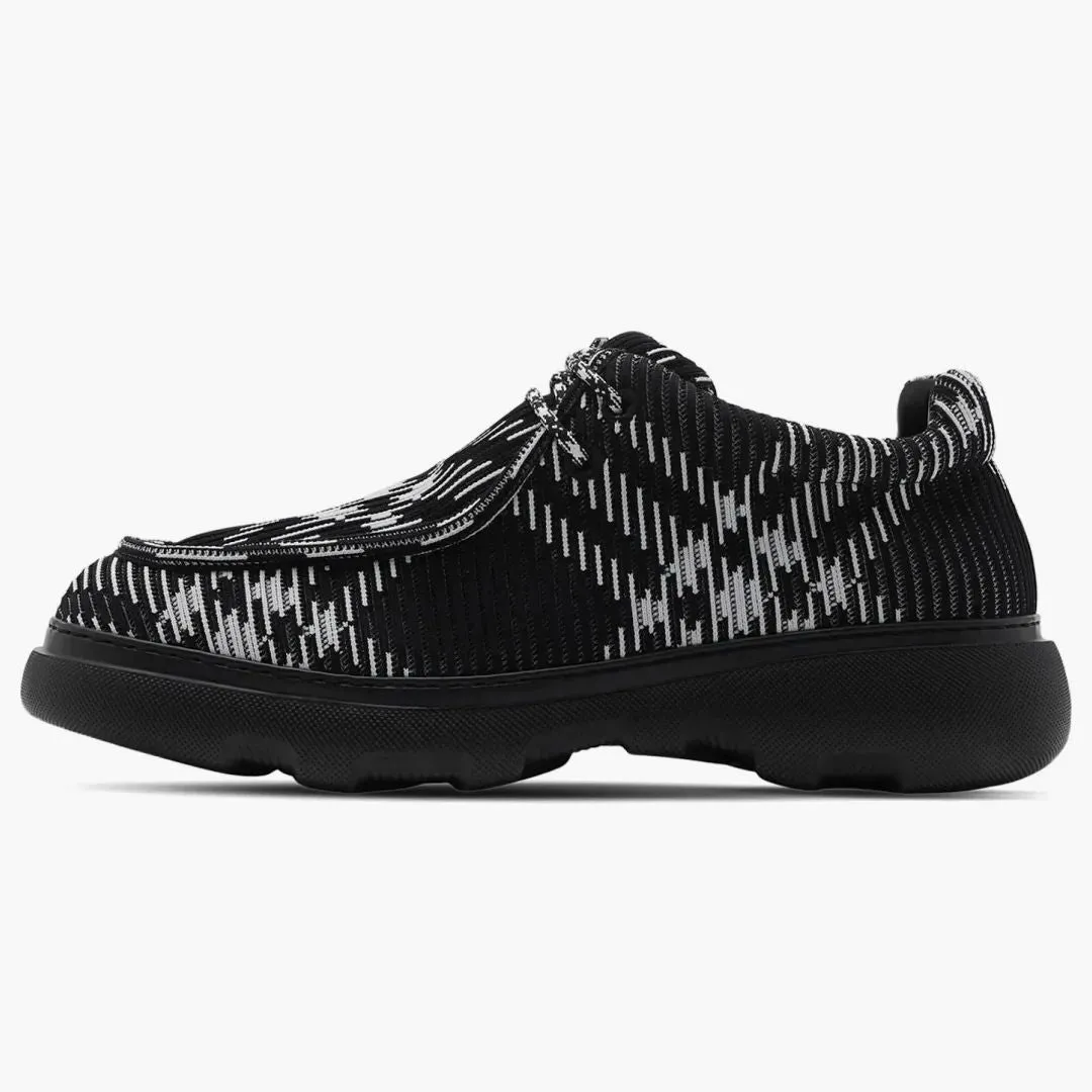 Burberry Checked Round-toe Derby Shoes Black White