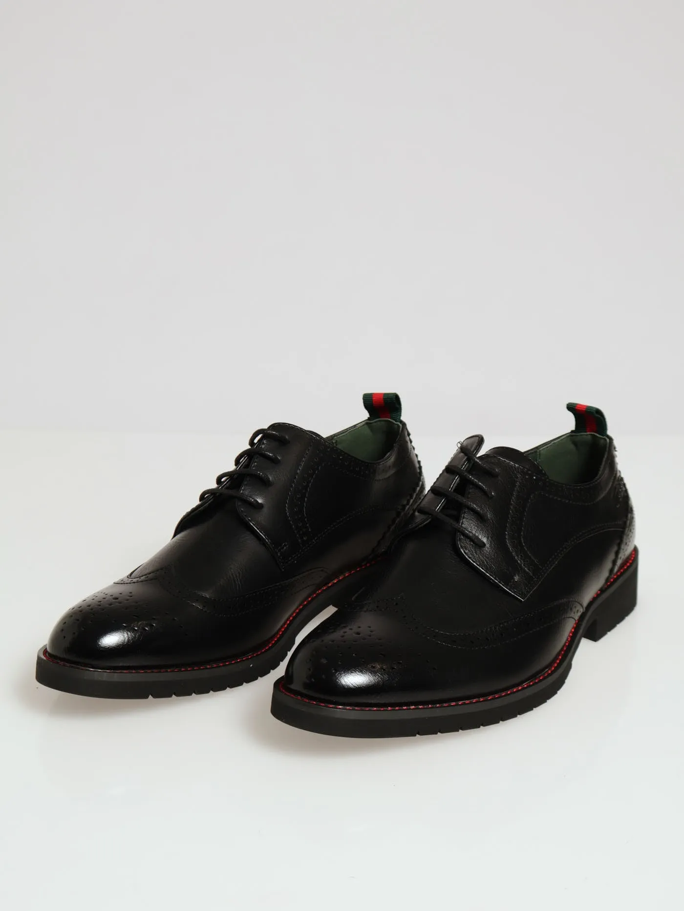 Chunky Brogue Wing Tip Lace Up Derby - Black