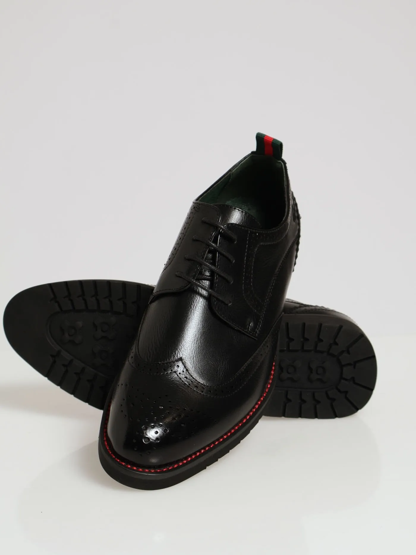 Chunky Brogue Wing Tip Lace Up Derby - Black