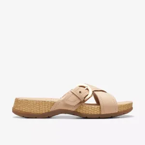 Clarks Women's Reileigh May Beige Nubuck 26178003