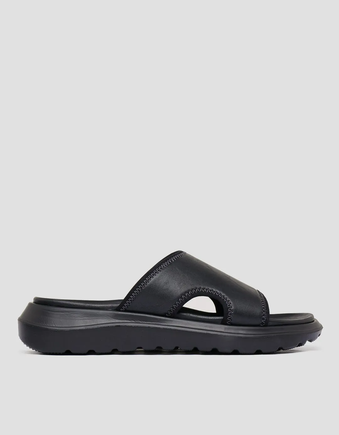 Cole Colt Sandal Slip On Pria