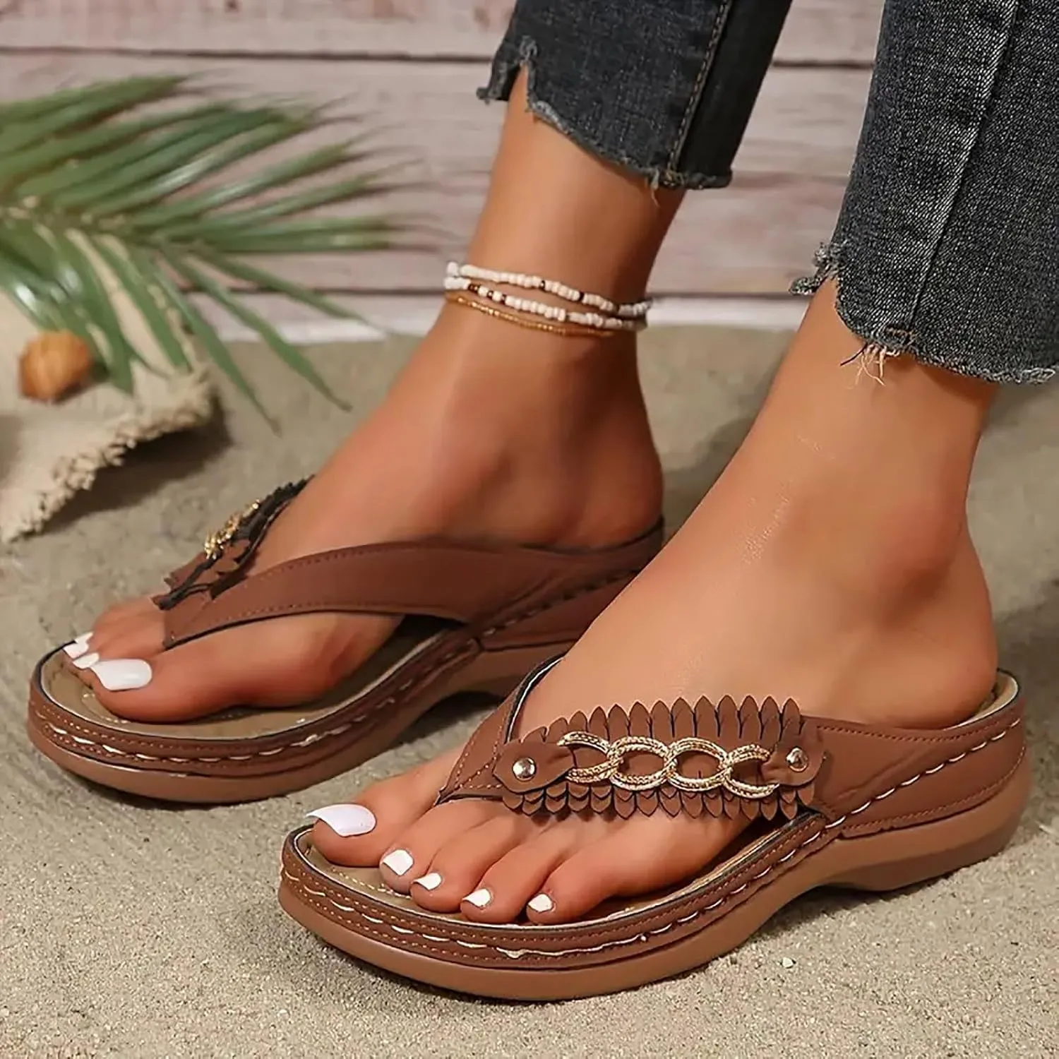 Flip Flops for Women Summer 2025 Fashion Boho Breathable Mesh Hollow Wedge with Arch Support Womens Sandals Trendy Casual Walking Slippers Summer Dressy Beach Non Slip Flip Flops Sandals 2025