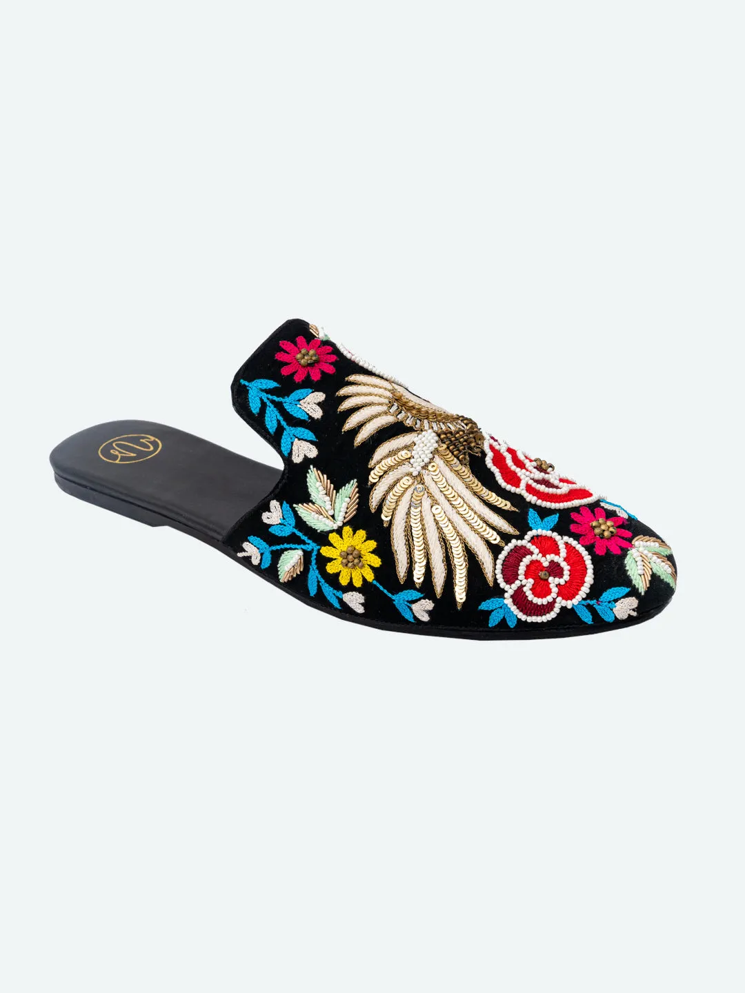 Humming Black Mules