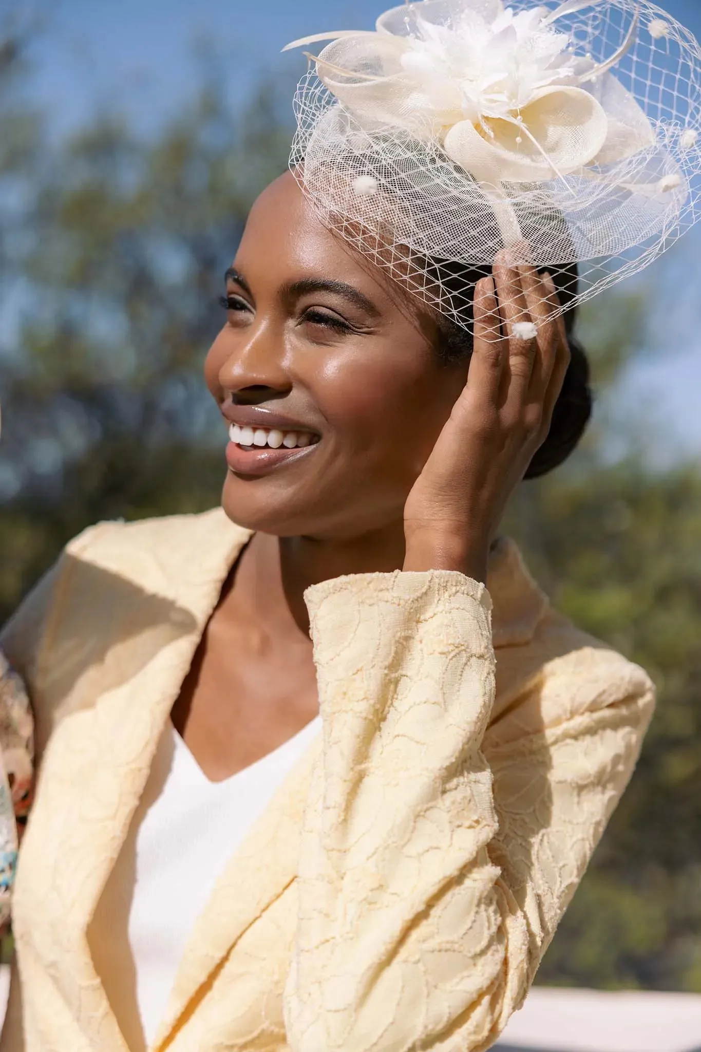 Louisa Fascinator- Ivory
