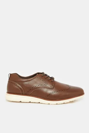 Men Brown Textured Lace Up Derby Shoes