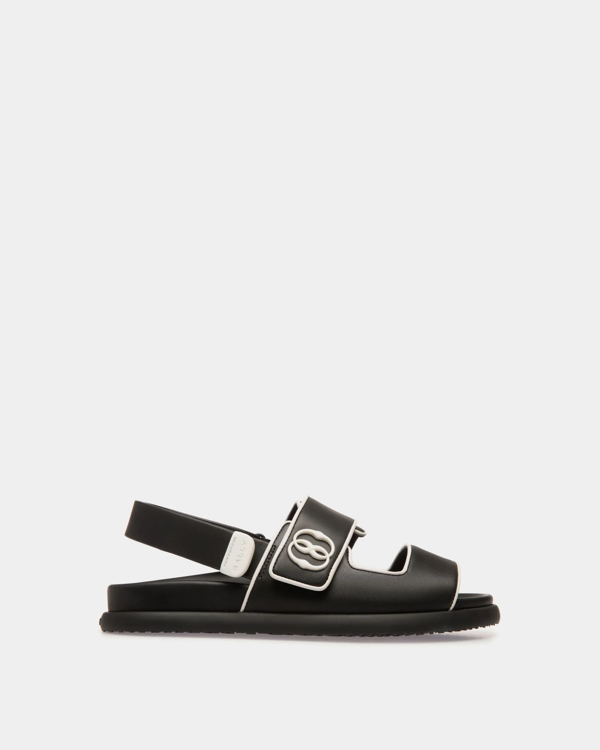 Newport Flat Sandal in Leather