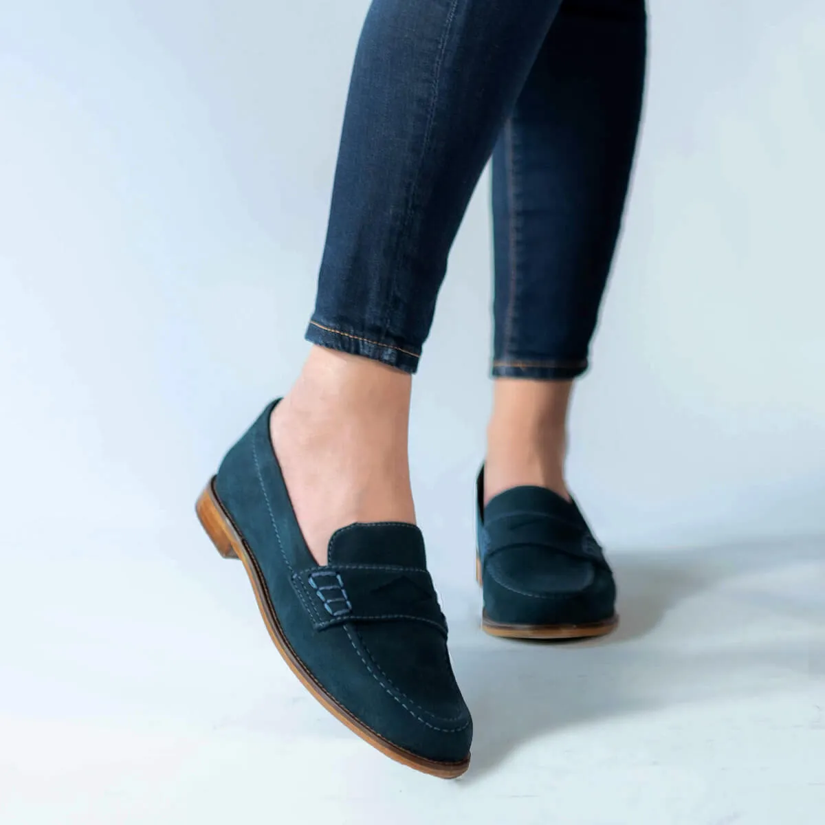 PENNY - Ante Azul Regina Romero Zapato Mocasin de Piso Para Dama en Piel