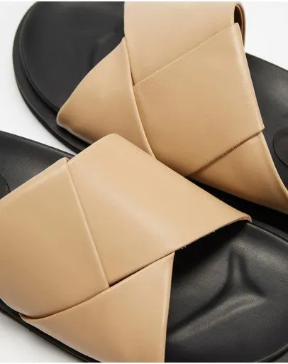 Solaris Natural Leather
