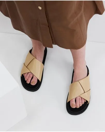Solaris Natural Leather