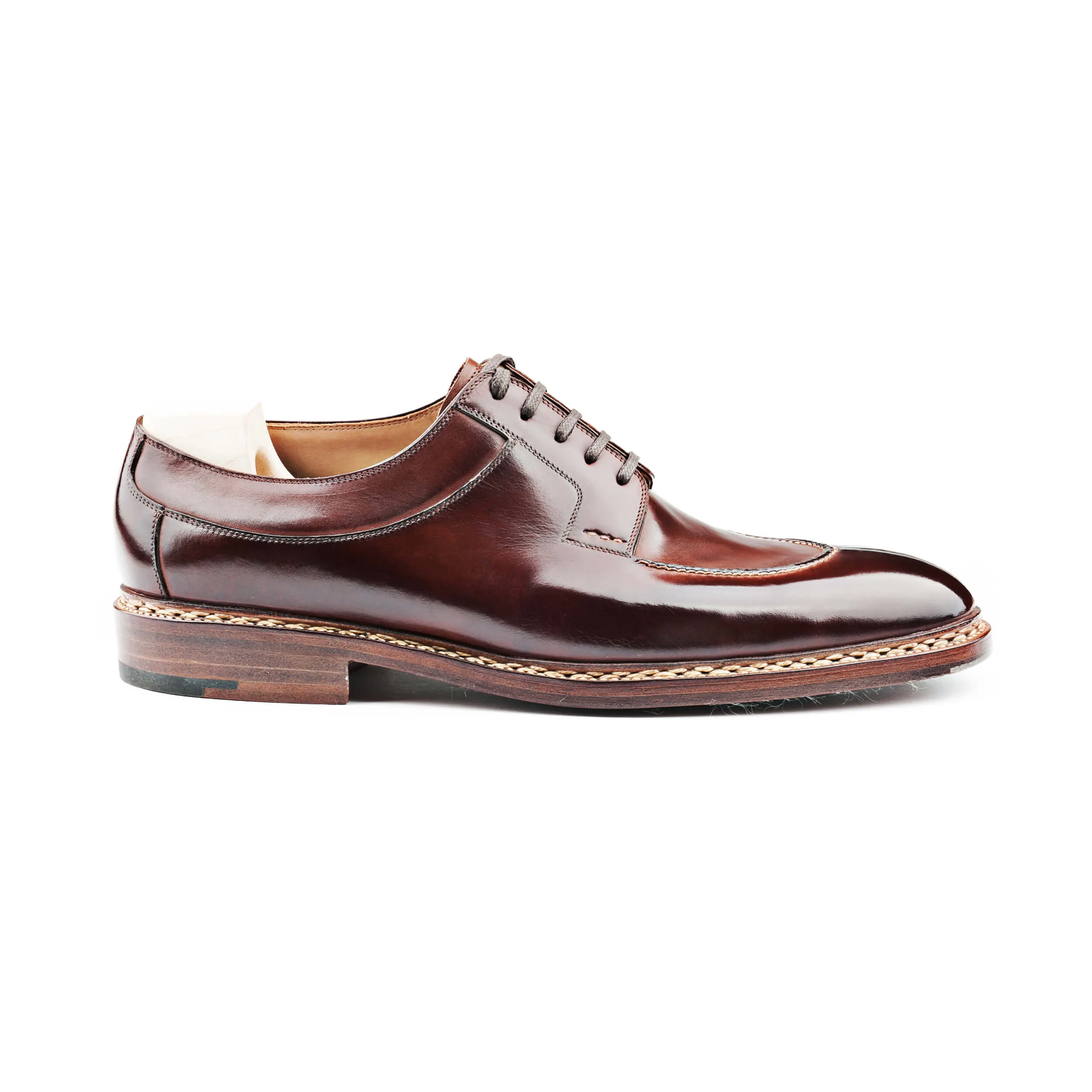 Split toe derby, Norwegian sewn apron with juncture stitched split toe