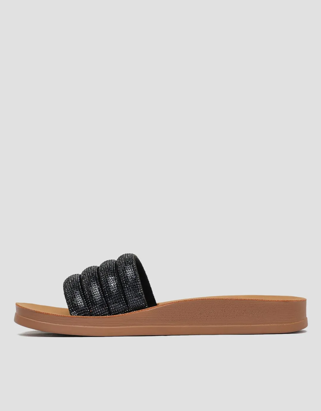 St. Yves Sandal Slipper Wanita Fqb