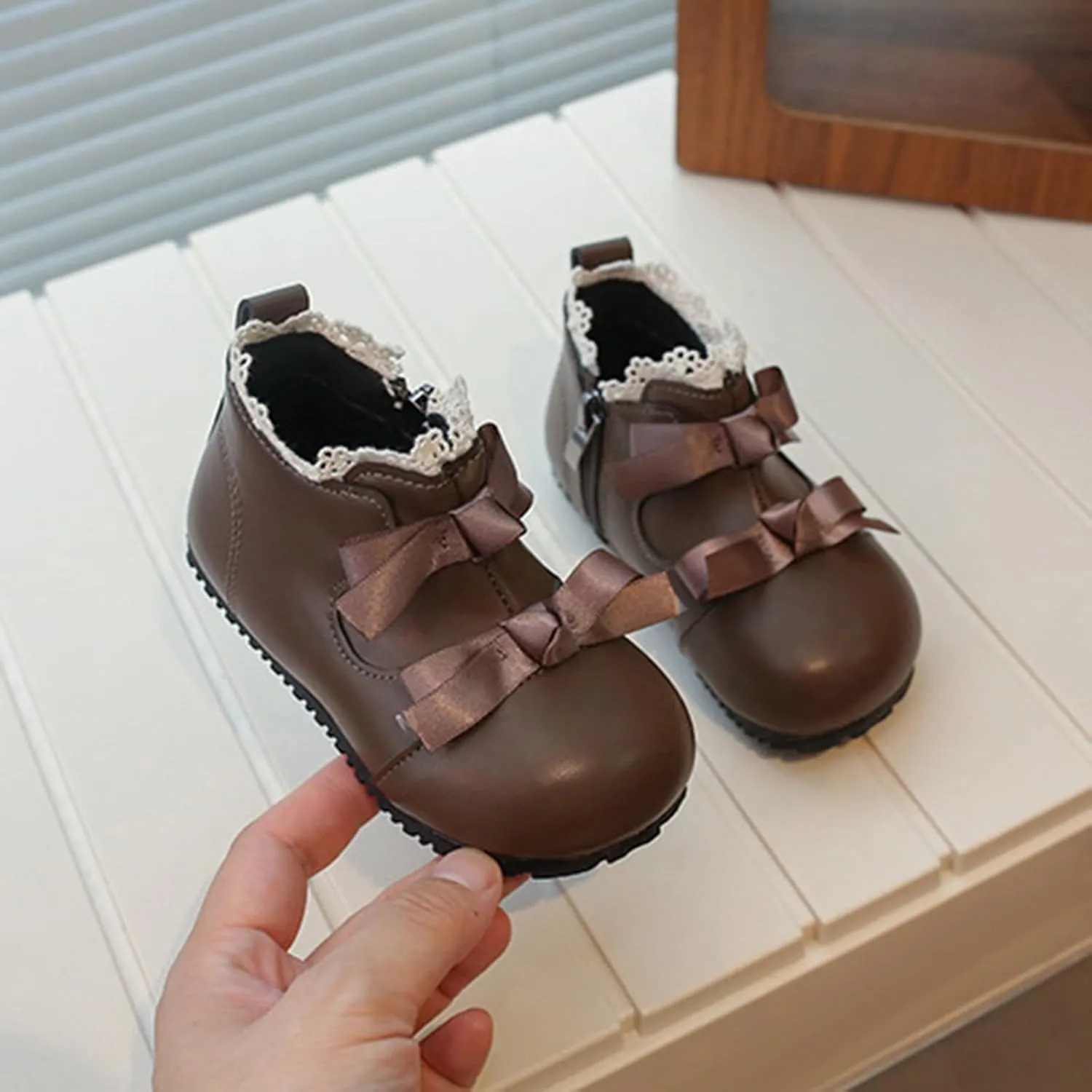 Toddler Little Girls Lace Bowtie Dress Shoes Wedding Pa𝗿𝘁y Mary Jane Ballerina Flat Teen Girls Sized 7 Boots