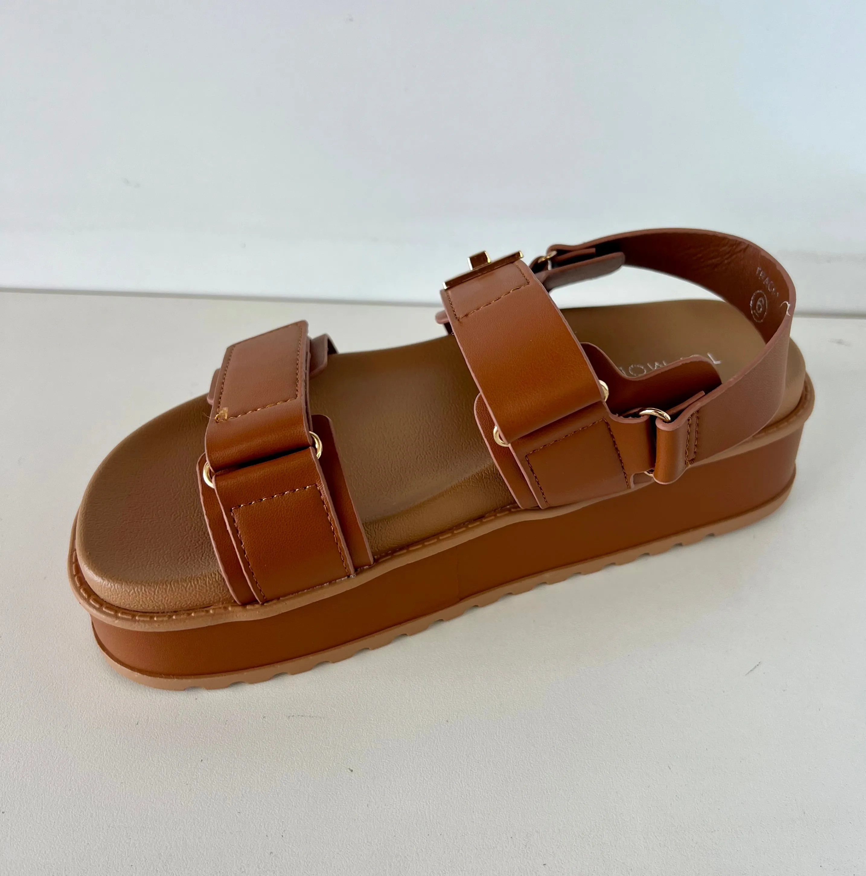 TRACI-1 Tan