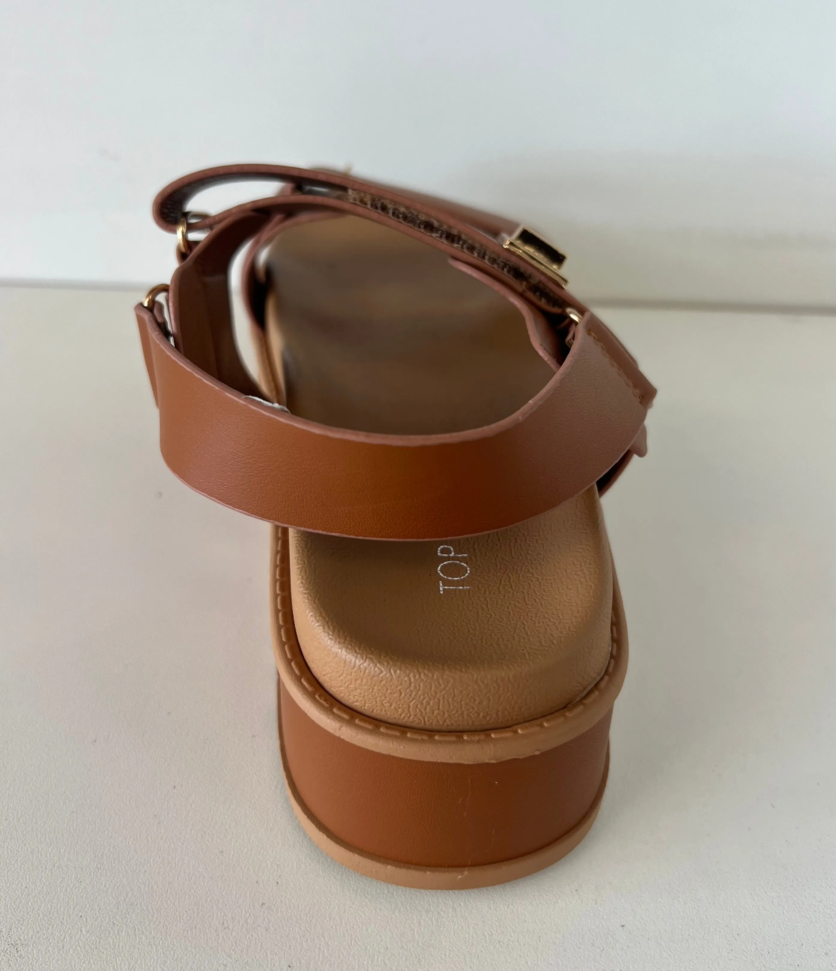 TRACI-1 Tan
