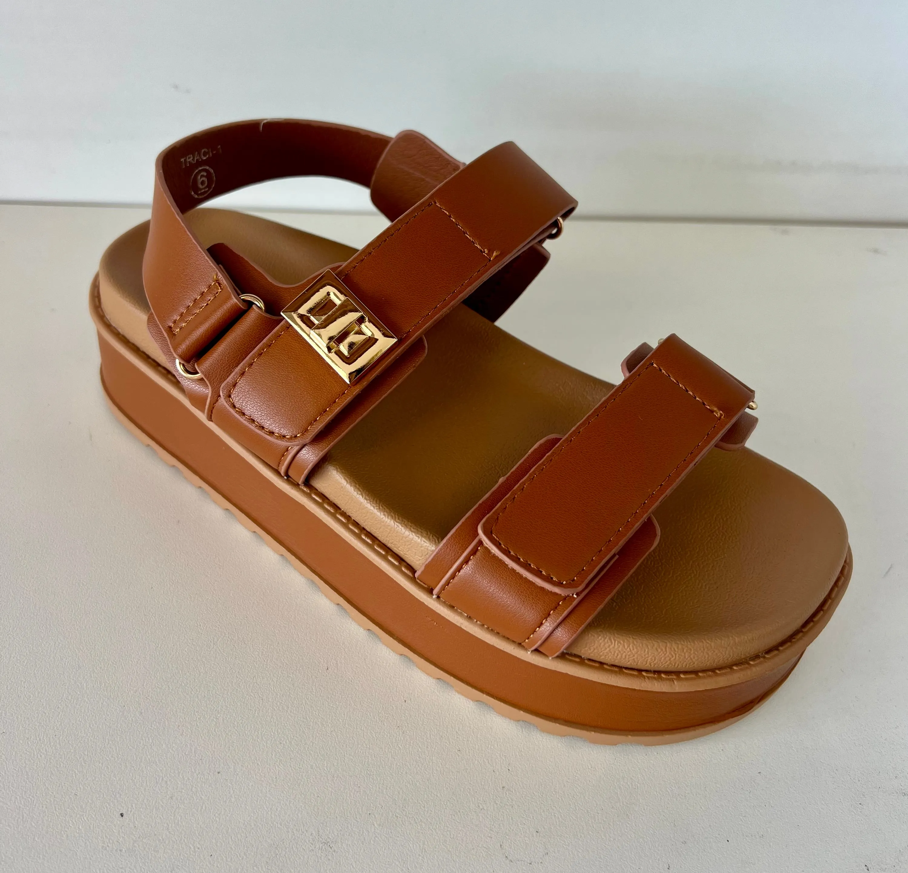 TRACI-1 Tan