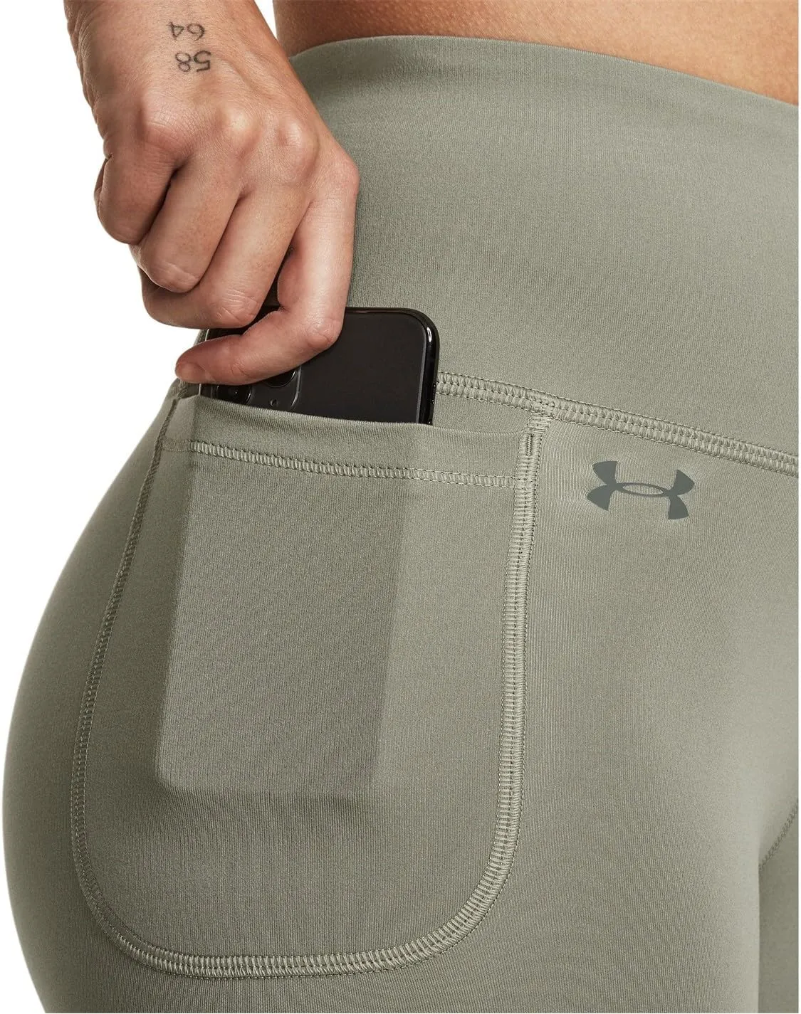 Under Armour Women’s Motion Ankle Leggings
