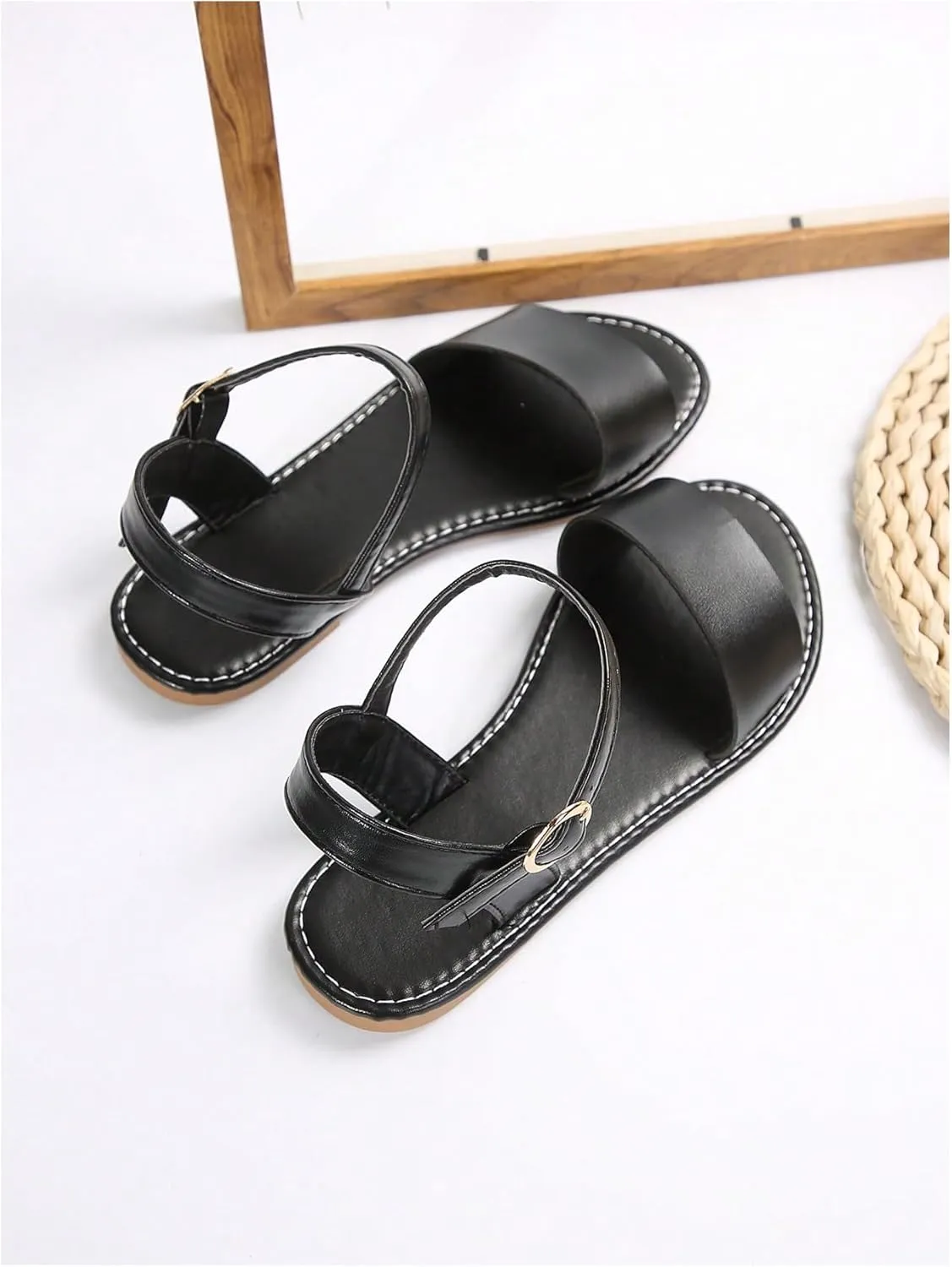 Verdusa Women's One Band Ankle Strap Flat Sandals Open Toe Walking Shoes