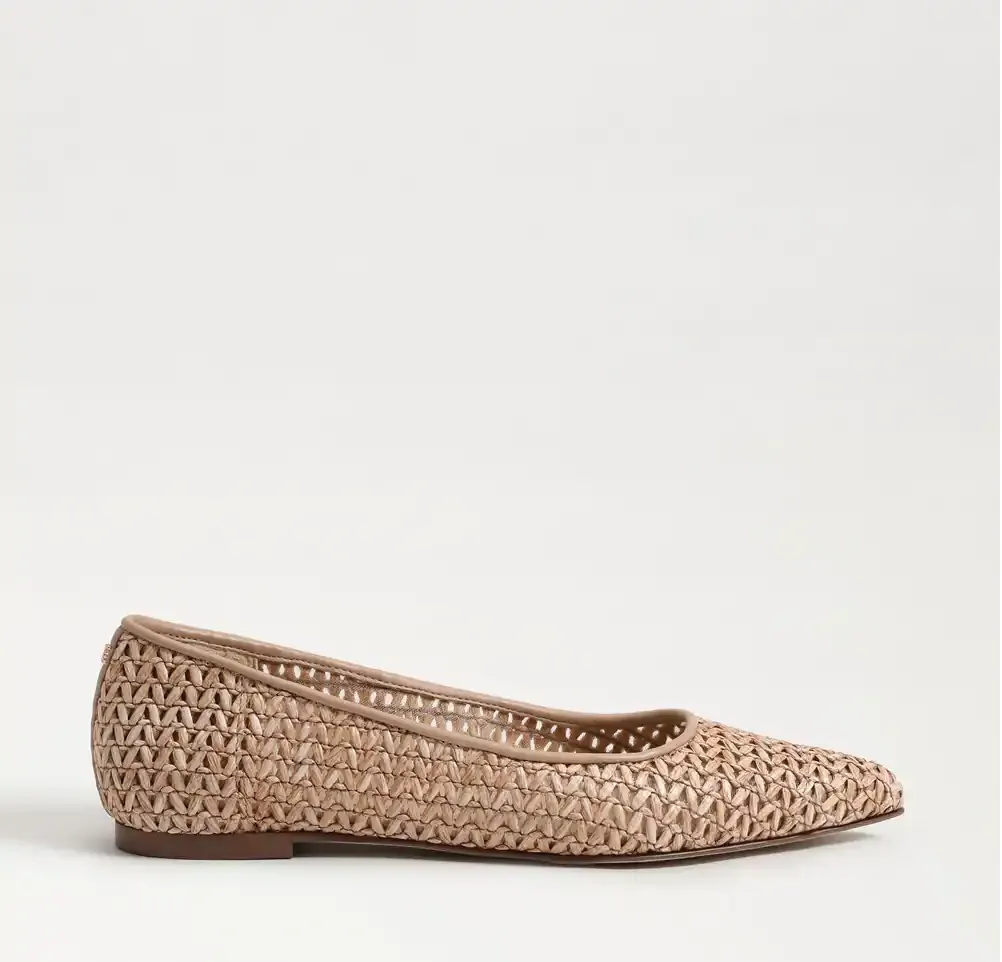 Wanda Pointed Toe Flat - Tan Raffia