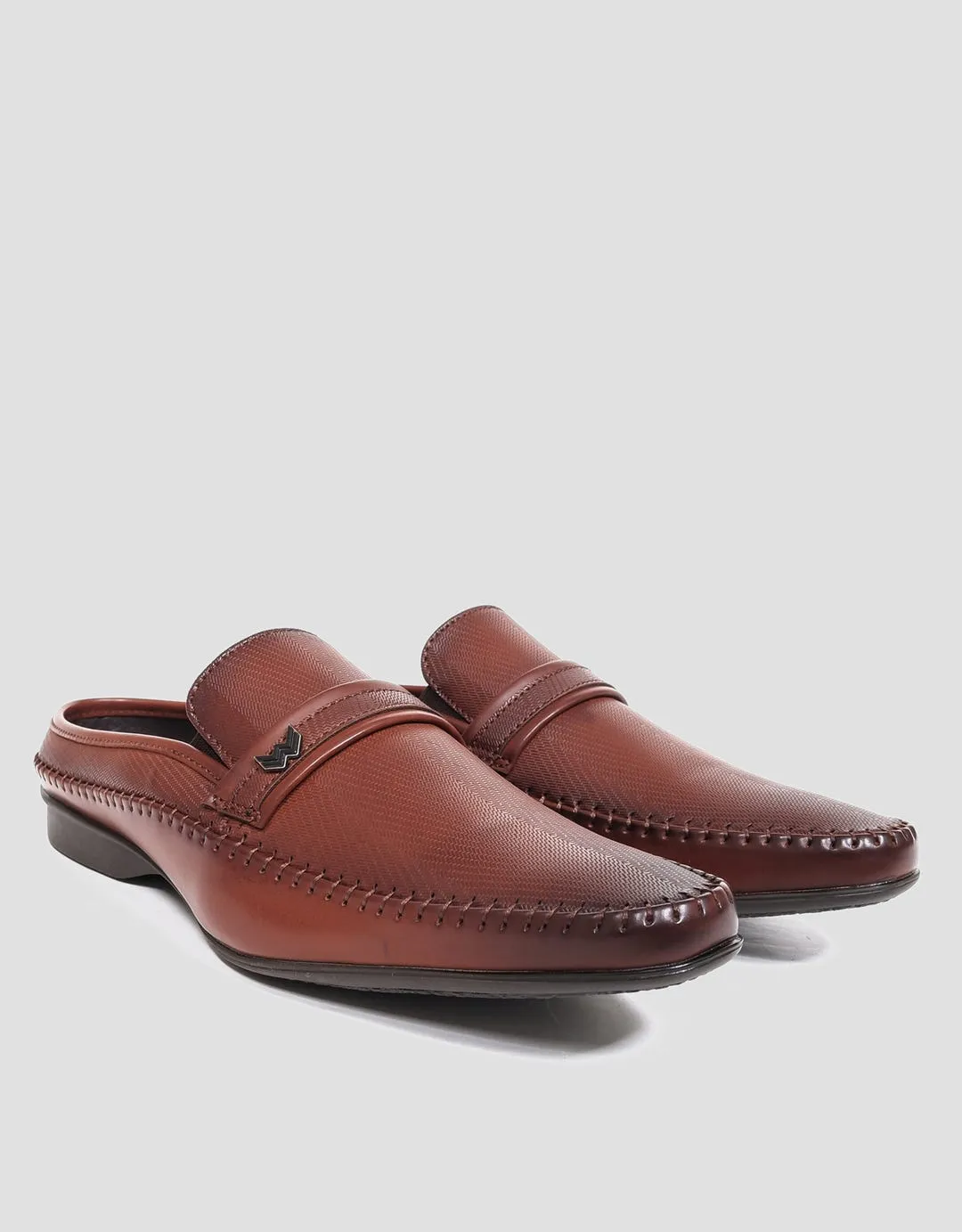 Watchout Elegant Look Sandal Bustong Pria