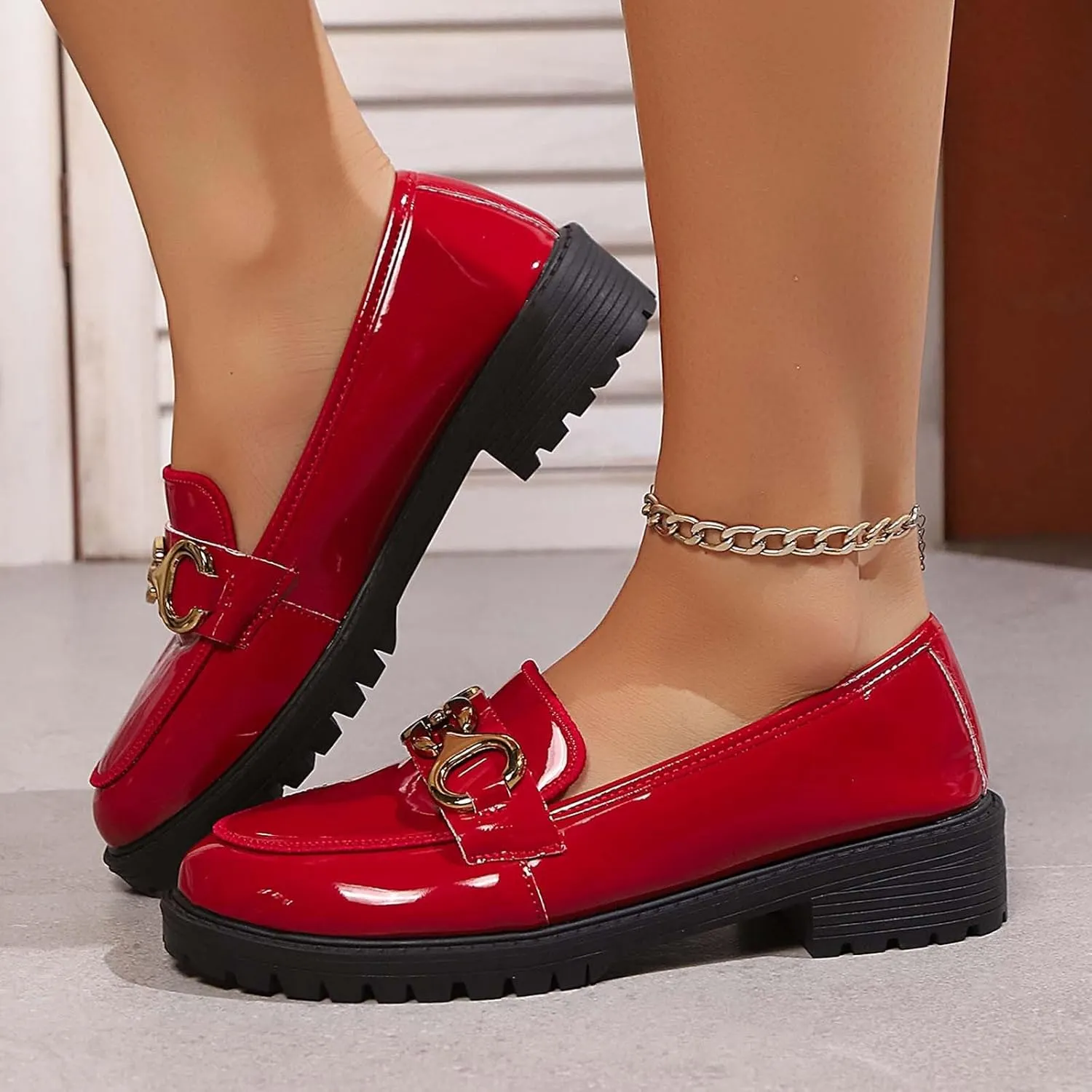 Women's Casual Slip-On Shoes Comfortable Platform Loafers for Everyday Wear Spring Summer Fashion Flat Sandals with Sole