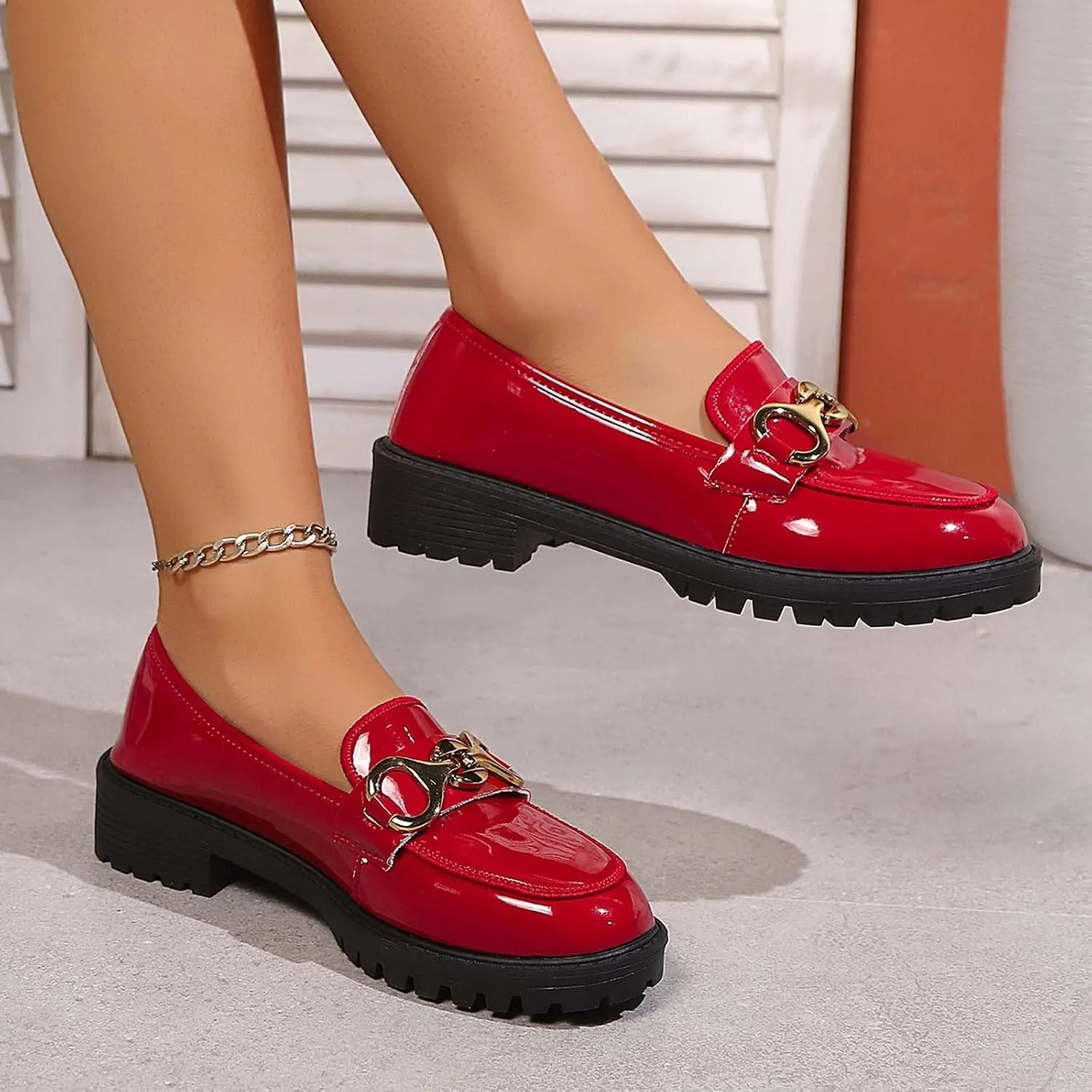 Women's Casual Slip-On Shoes Comfortable Platform Loafers for Everyday Wear Spring Summer Fashion Flat Sandals with Sole