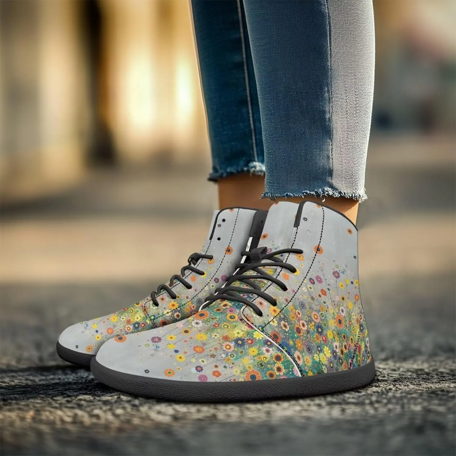 Women's High Top Sneakers Lace Up PU Leather Shoes with Flat Soles and Bandage, Fashionable Walking Shoes