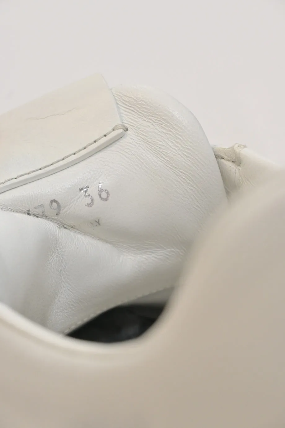 [WS7388] Miu Miu | Platform Steps